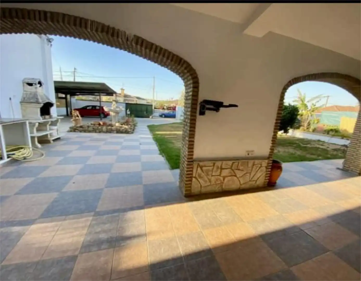 Casa o xalet en venda a Calle Costa de la Luz, 10, El Juncal - Vallealto Vista exterior de Casa o xalet en venda en El Puerto de Santa María amb Aire condicionat, Jardí privat i Terrassa