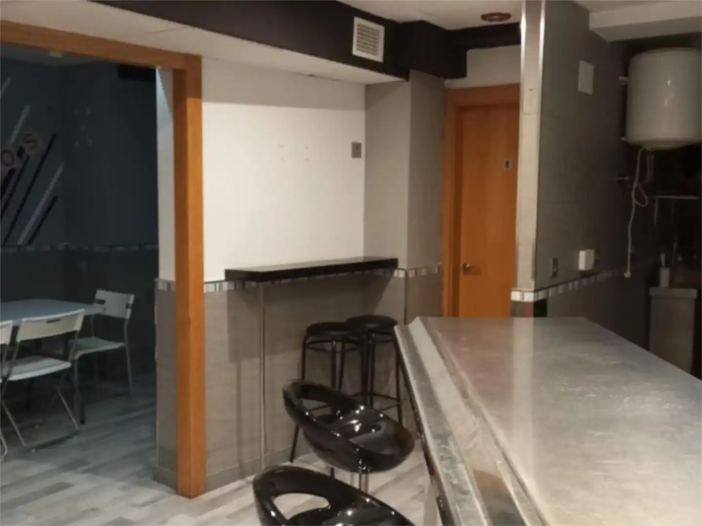 Local de alquiler en Calle Obispo Álvarez Lara, 25, Linarejos Cocina de Local de alquiler en Linares con Aire acondicionado, Calefacción y Amueblado