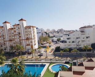 Exterior view of Attic to rent in Estepona  with Air Conditioner, Heating and Parquet flooring