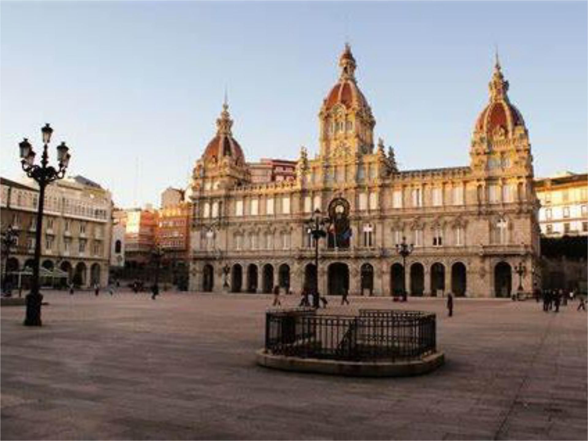 Vista exterior de Garatge en venda en A Coruña Capital 