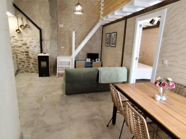 Apartamento en Alquiler en Calle Principal, 16 en Maleján