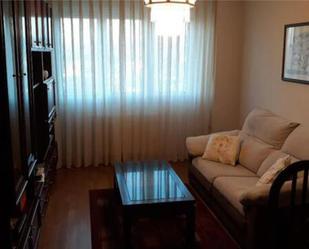 Dormitori de Apartament en venda en Oviedo 