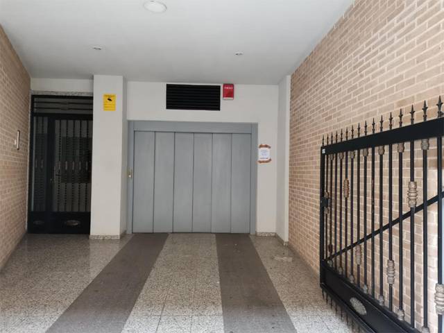 Garaje en Alquiler en Calle José Gutiérrez Petén, 27 en Mercado