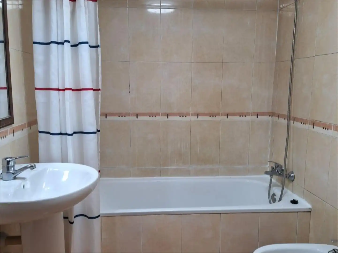 Bathroom of Flat for sale in Alfamén  with Heating, Terrace and Furnished