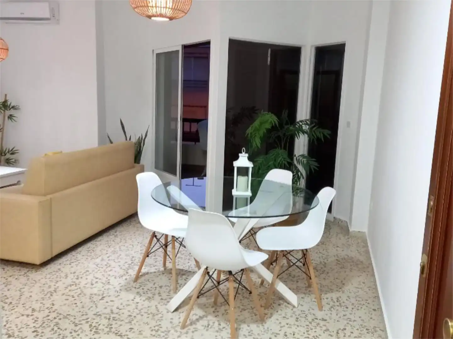Comedor de Piso de alquiler en Sanlúcar de Barrameda con Aire acondicionado, Calefacción y Amueblado