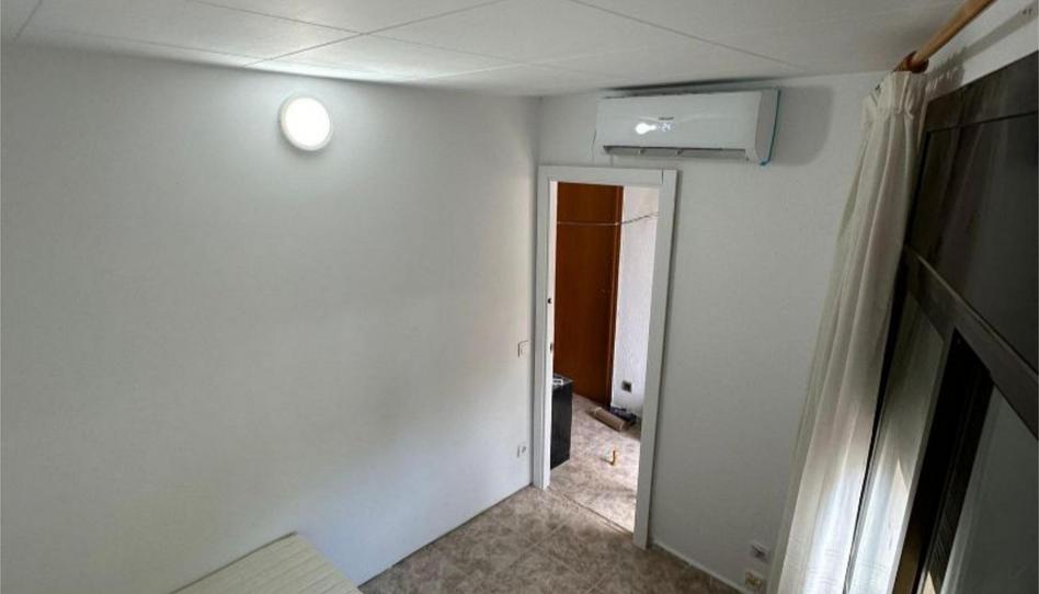 Flat to share in Carrer de Josep Torras I Bages, 38, El Pedró, Barcelona - image 1 Photo 1 of Flat to share in Carrer de Josep Torras I Bages, 38, El Pedró, Barcelona