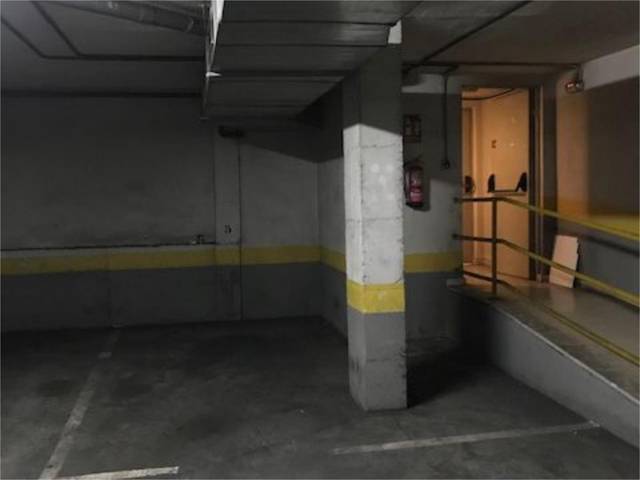 Garaje en Alquiler en Calle de Juan del Risco, 10 en Berruguete