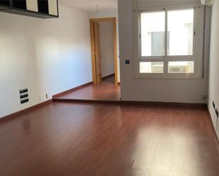 Bedroom of Flat for sale in Terrassa  with Air Conditioner