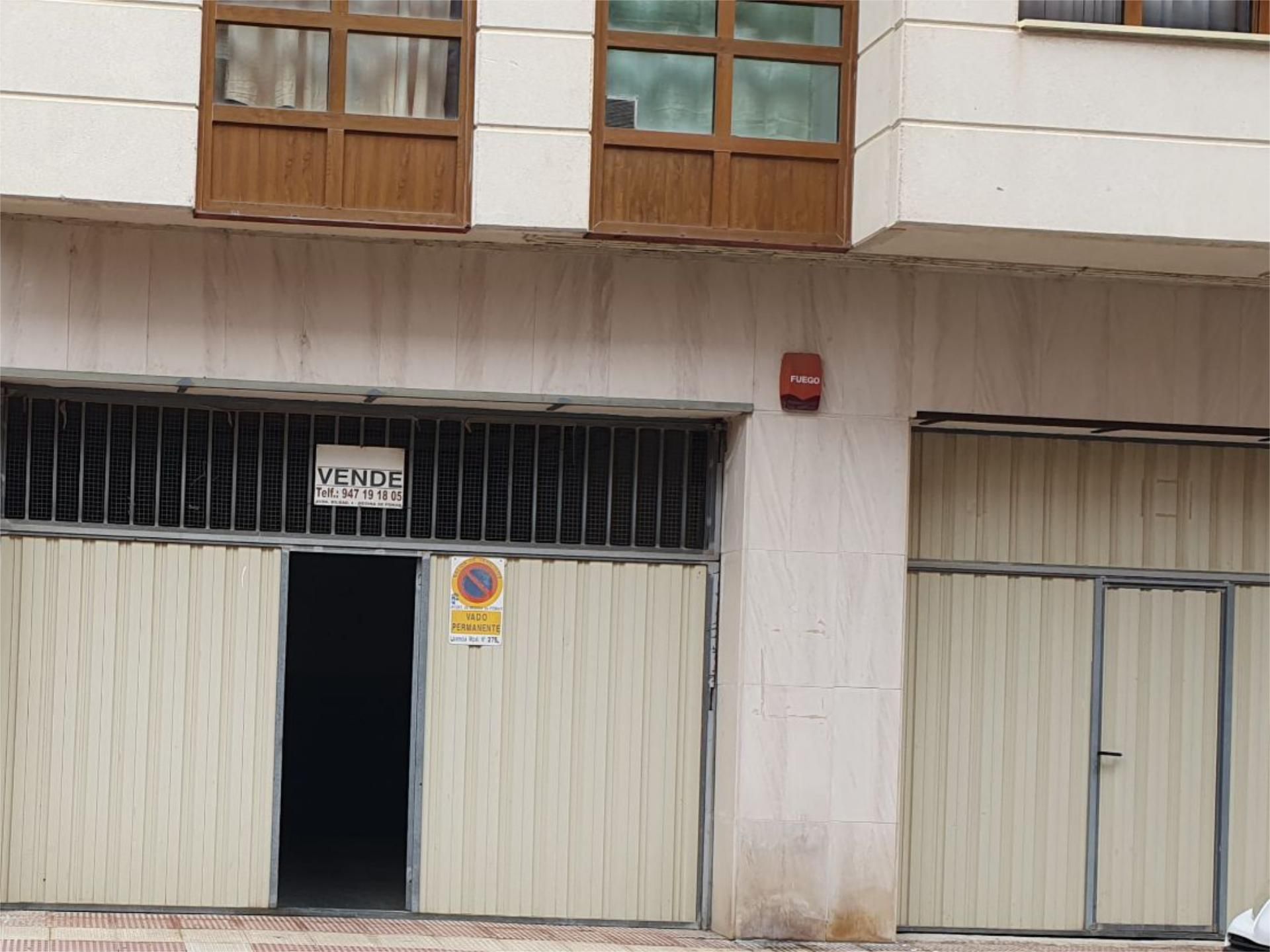 Exterior view of Garage for sale in Medina de Pomar