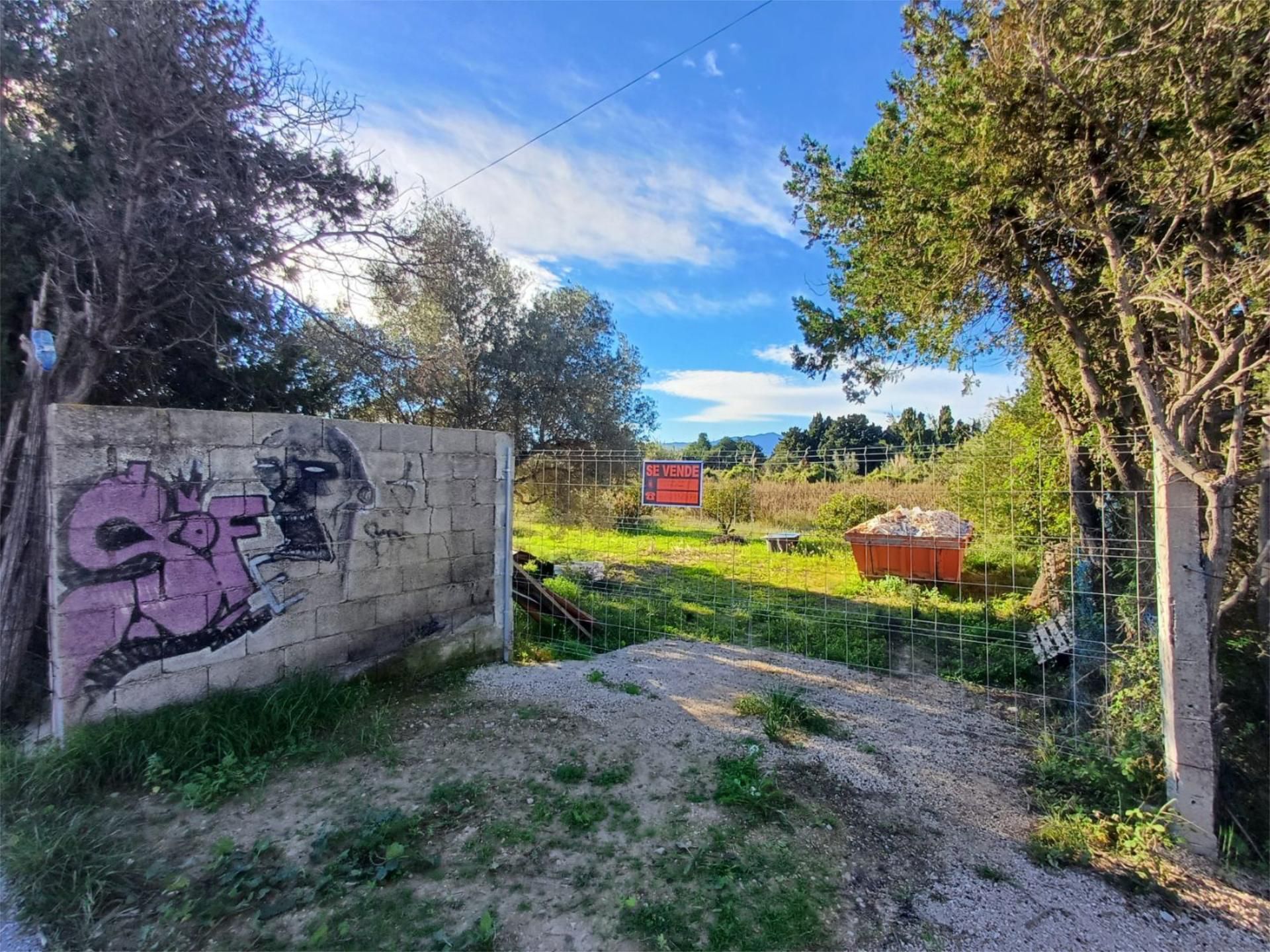 Non-constructible Land for sale in Daimús