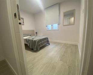 Flat to share in Calle de Dulcinea, 8, Caballería Española