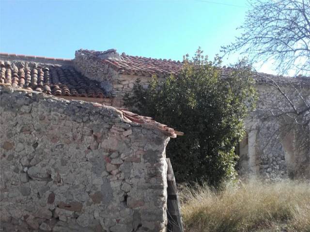 Finca rústica en Venta en Calle Alpera, 58 en Alatoz