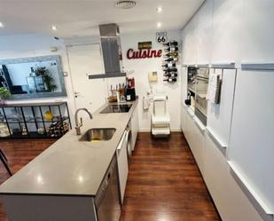 Kitchen of Flat for sale in  Valencia Capital  with Air Conditioner, Terrace and Balcony