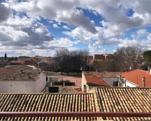 Vista exterior de Àtic en venda en San Clemente amb Calefacció i Terrassa