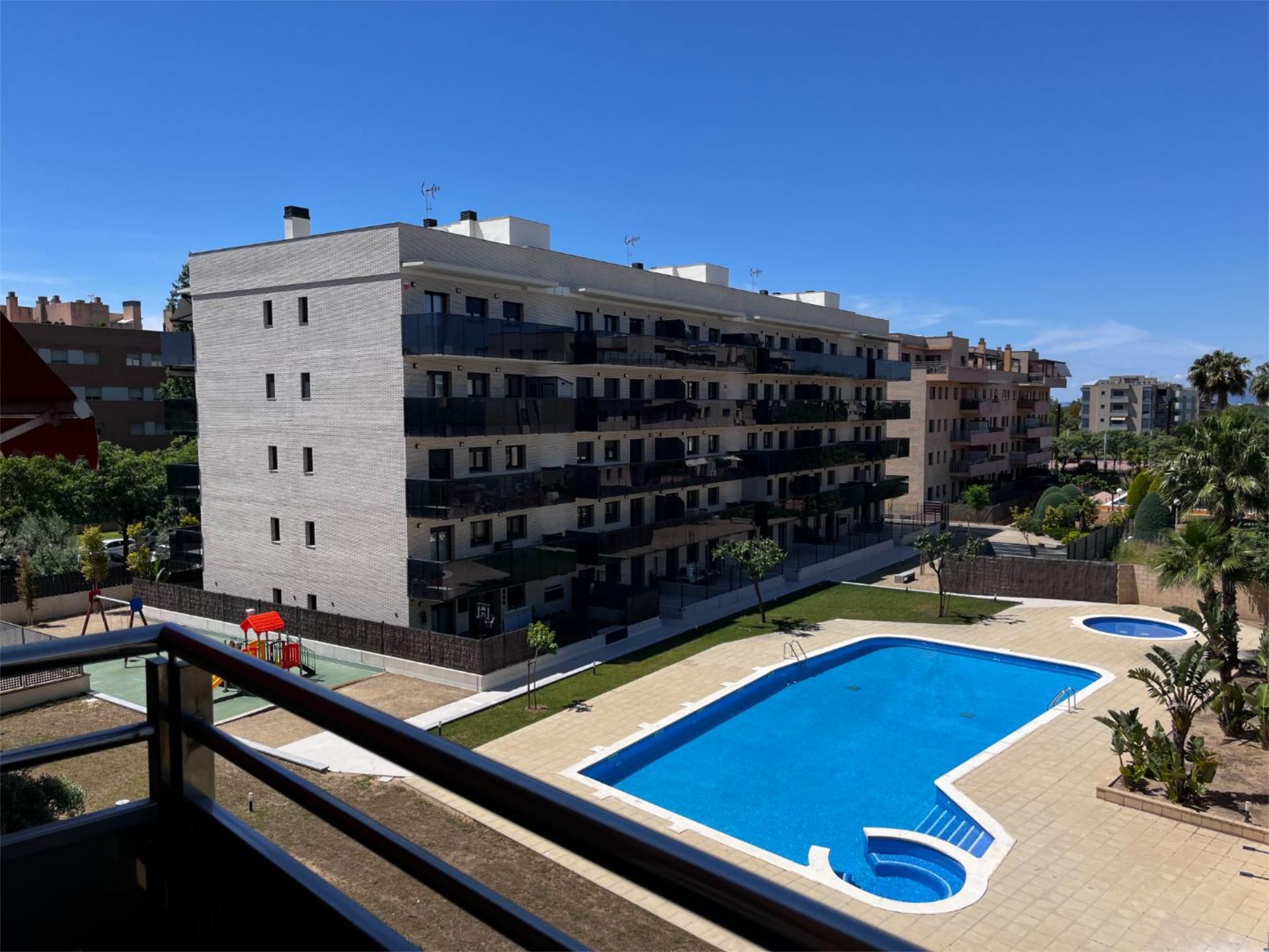 Piscina de Pis en venda en Salou amb Aire condicionat, Terrassa i Piscina
