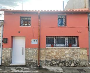 Vista exterior de Finca rústica en venda en Fuentes de Valdepero