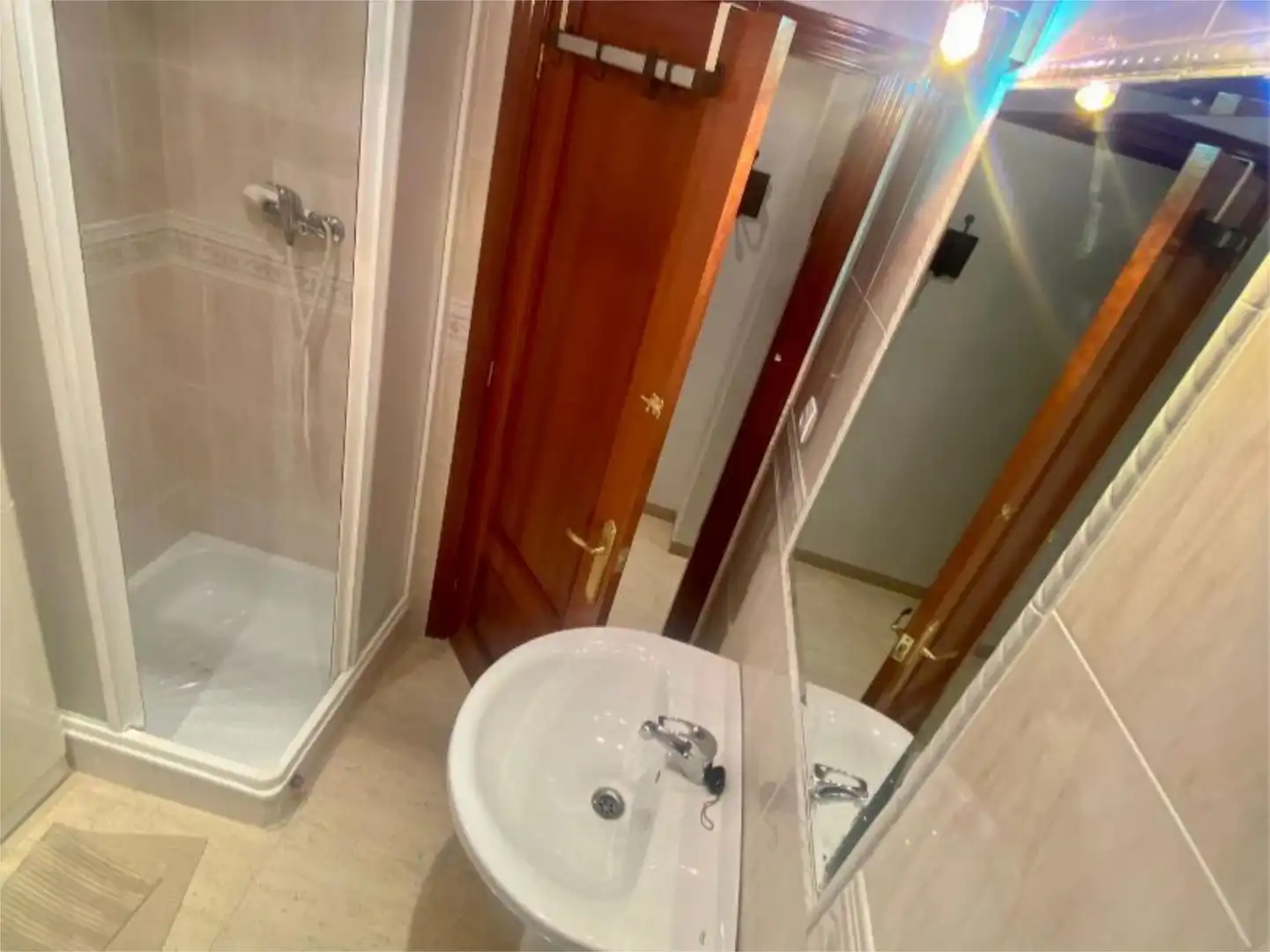 Piso en venta en Calle Sierra, 1, Arjona Baño de Piso en venta en Arjona