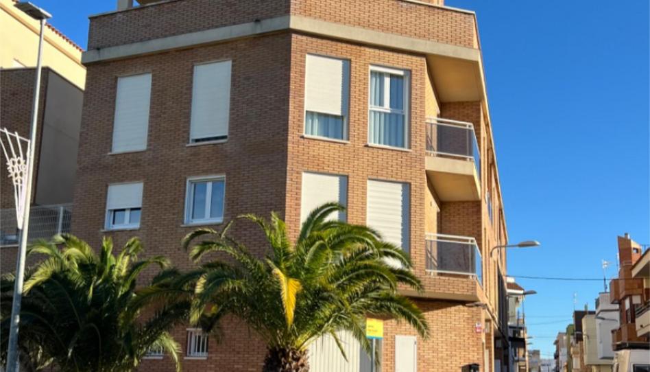 Casa adosada en venda a Carrer Pau Casals, 28, L'Ampolla, Tarragona - imatge 1 Foto 1 de Casa adosada en venda a Carrer Pau Casals, 28, L'Ampolla, Tarragona