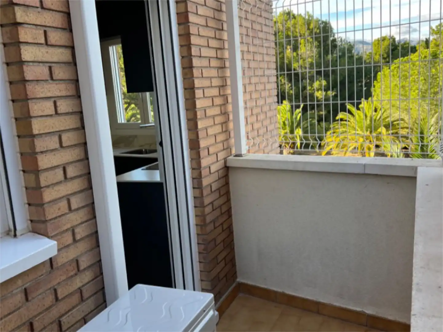 Einfamilien-Reihenhaus zum Verkauf in Carrer Pau Casals, 28, L'Ampolla Terrasse von Einfamilien-Reihenhaus zum Verkauf in L'Ampolla mit Klimaanlage, Heizung und Terrasse