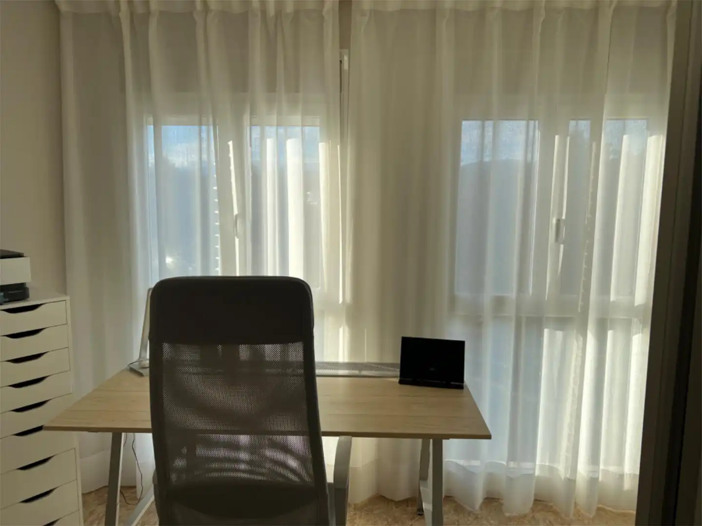 Einfamilien-Reihenhaus zum Verkauf in Carrer Pau Casals, 28, L'Ampolla Schlafzimmer von Einfamilien-Reihenhaus zum Verkauf in L'Ampolla mit Klimaanlage, Heizung und Terrasse