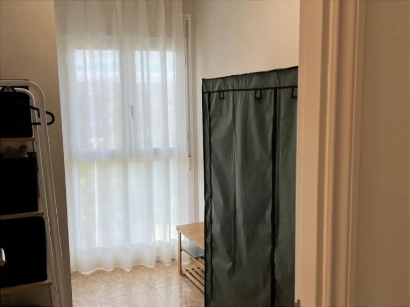 Einfamilien-Reihenhaus zum Verkauf in Carrer Pau Casals, 28, L'Ampolla Schlafzimmer von Einfamilien-Reihenhaus zum Verkauf in L'Ampolla mit Klimaanlage, Heizung und Terrasse