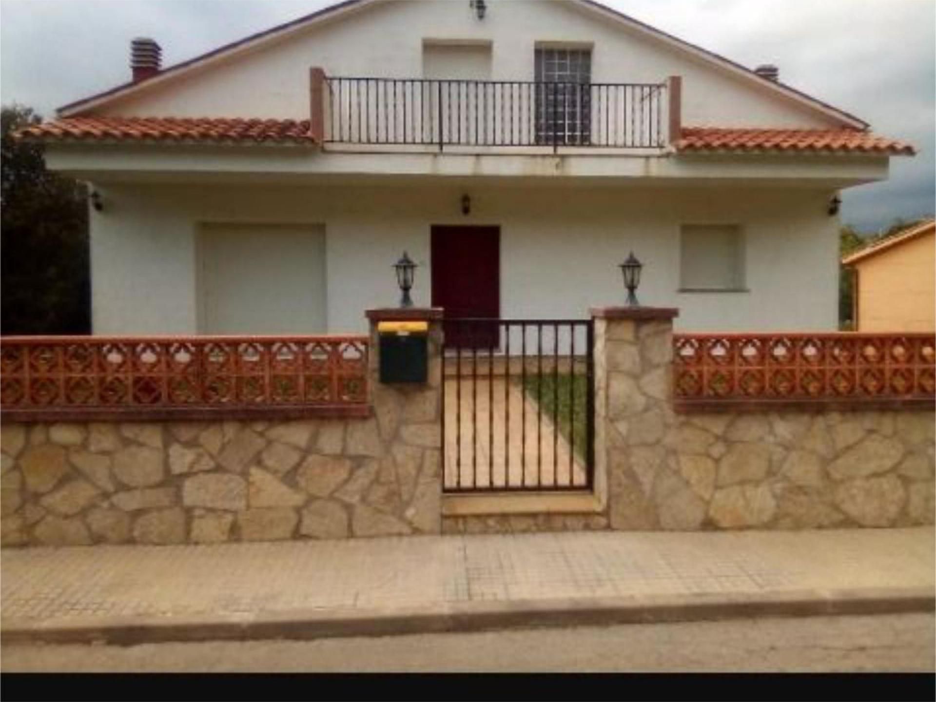 House or chalet for sale in Urbanitzacio Can Ram, 152, Sant Pere de Vilamajor Exterior view of House or chalet for sale in Sant Pere de Vilamajor with Balcony