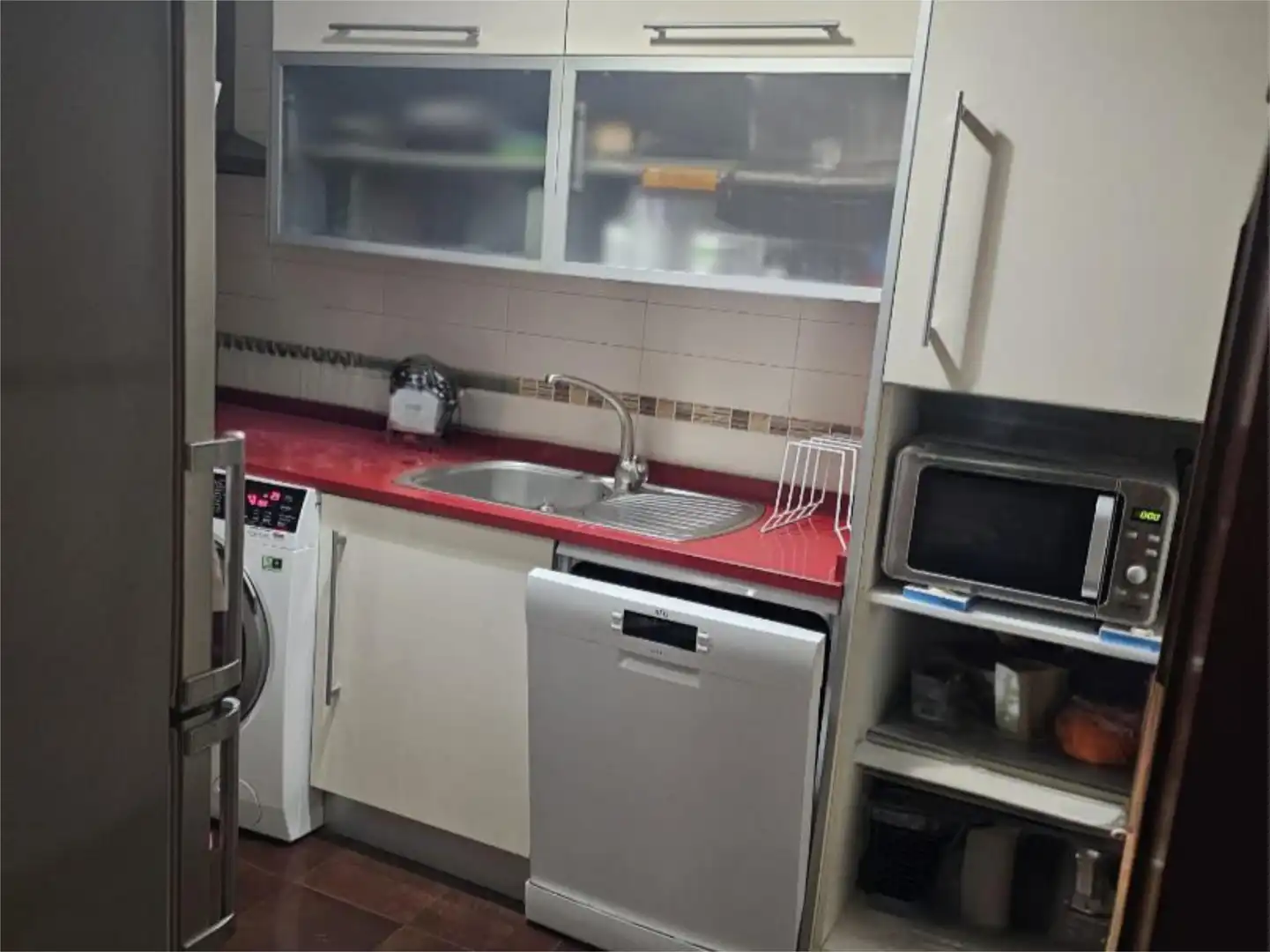 Pis en venda a Calle Cruz, 7, Marchamalo Cuina de Pis en venda en Marchamalo amb Aire condicionat, Terrassa i Balcó