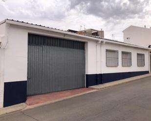 Exterior view of Garage for sale in Urda