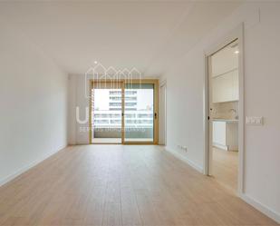 Living room of Flat for sale in Badalona  with Air Conditioner, Heating and Parquet flooring