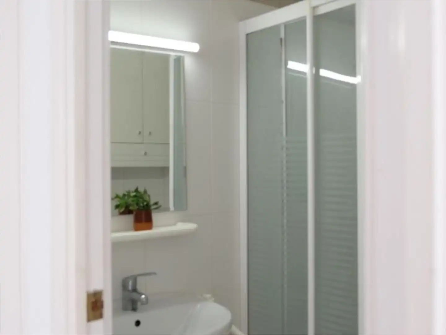 Wohnungen zum Verkauf in Carrer de Nicolau Alemany, 2b, Palma de Mallorca Badezimmer von Wohnungen zum Verkauf in Palma de Mallorca mit Terrasse, Schwimmbad und Balkon