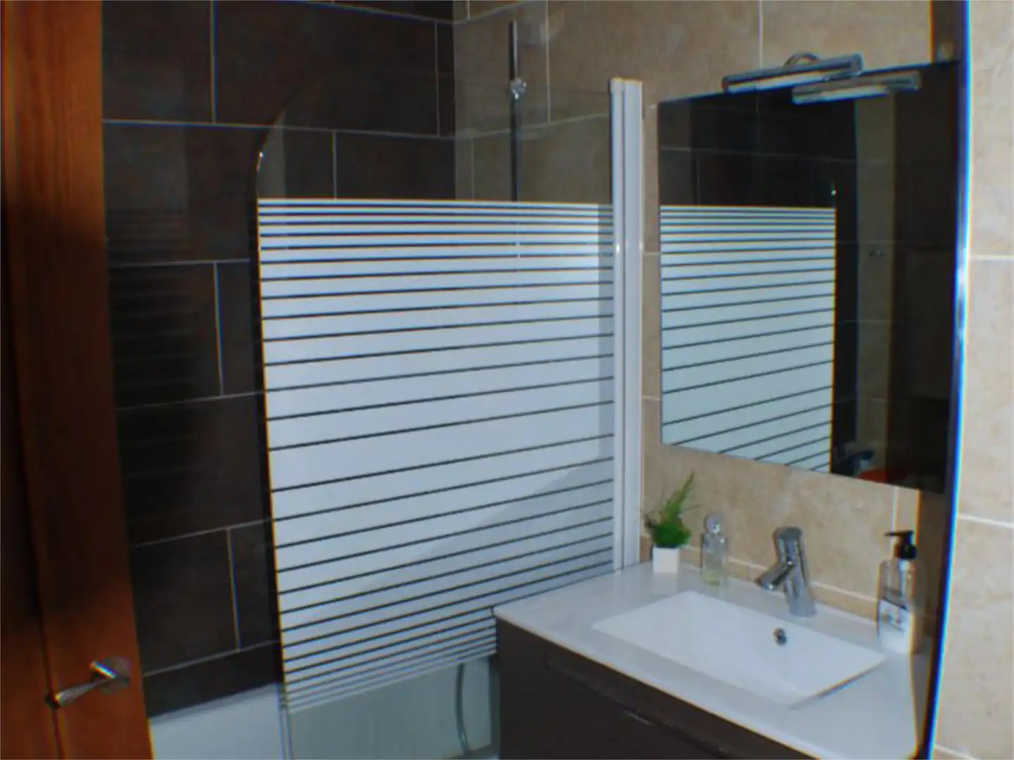 Baño de Piso en venta en Sort con Calefacción, Parquet y Terraza