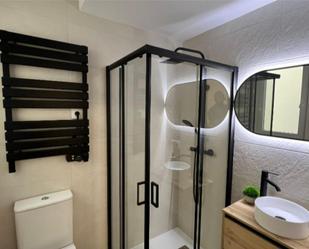 Bathroom of Flat for sale in  Logroño  with Air Conditioner