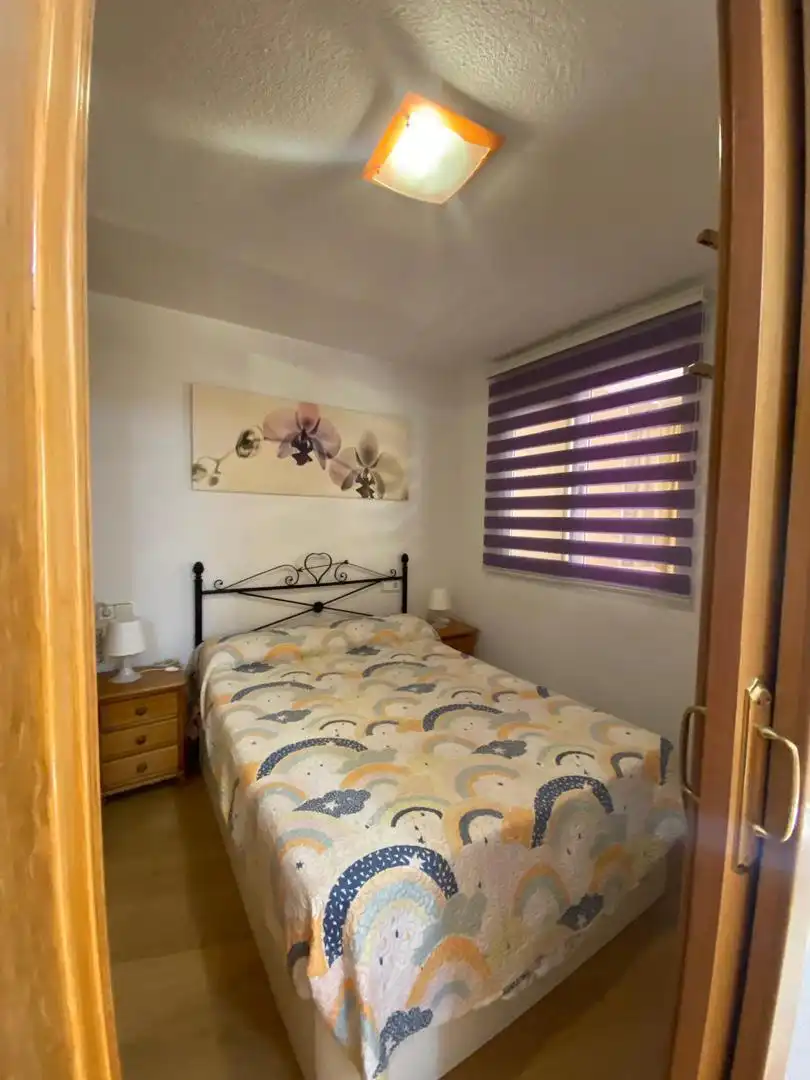 Pis en venda a Avenida de Montecarlo, 50, Sierra Helada Dormitori de Pis en venda en Benidorm amb Piscina