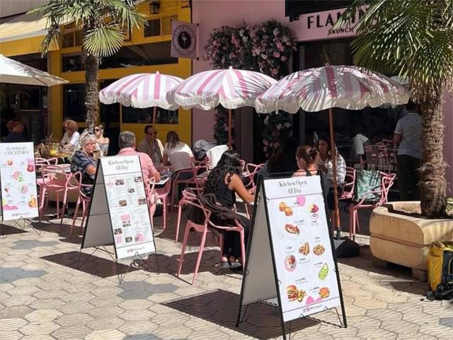 Local comercial en Alquiler en Plaça de Marià Benlliure, 5 en Sant Francesc