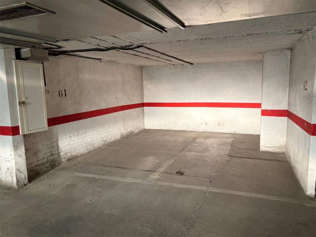 Garaje en Alquiler en Avenida de Madrid, 6 en Manzanares El Real