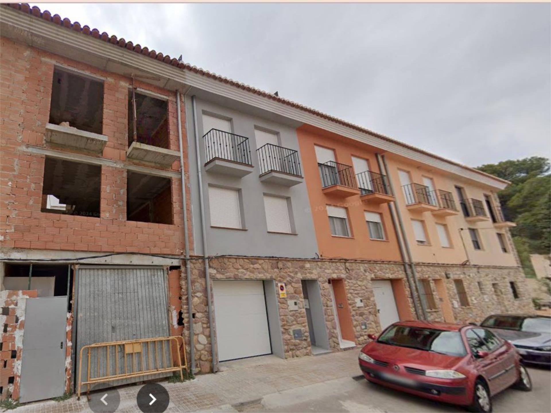 Exterior view of Single-family semi-detached for sale in Azuébar  with Terrace