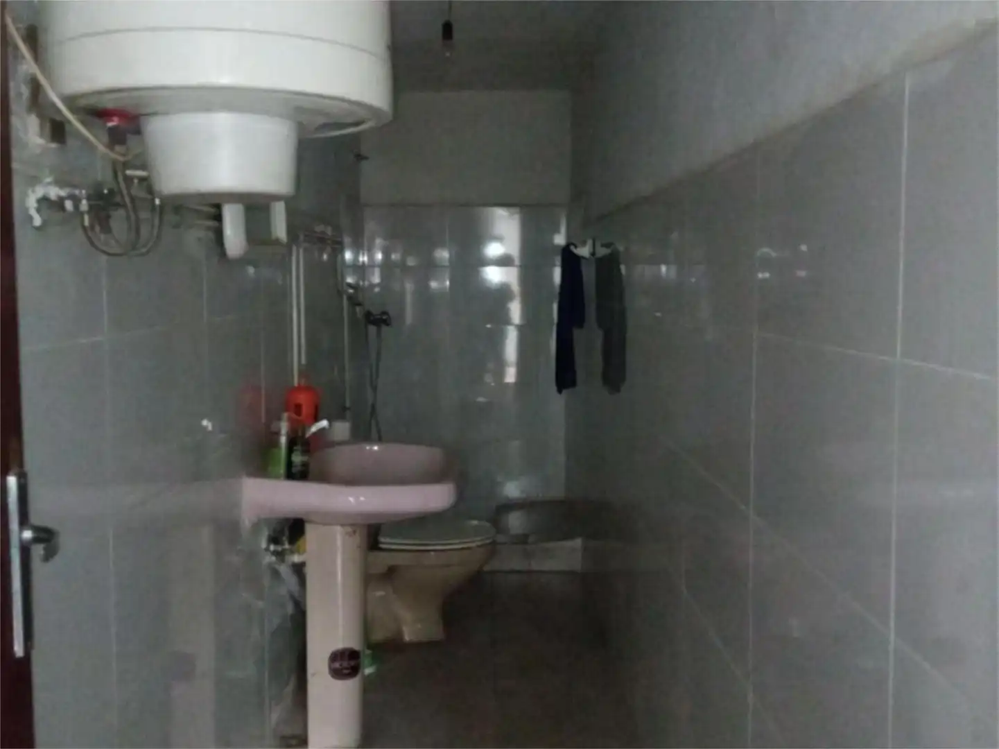 Bathroom of Industrial buildings for sale in Almazán