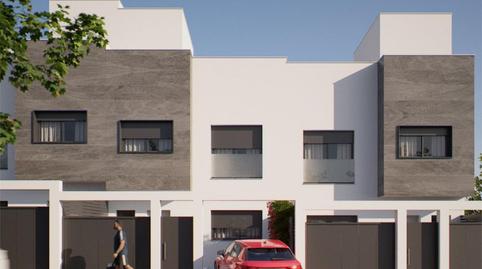 Casa adosada en venda a Calle Dama de Noche, 19, Los Pacos, Málaga - imatge 3 Foto 3 de Casa adosada en venda a Calle Dama de Noche, 19, Los Pacos, Málaga