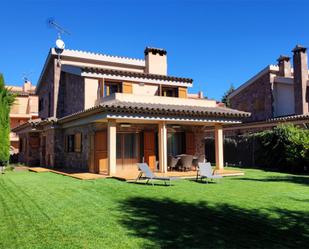 Jardí de Casa o xalet en venda en Prades amb Calefacció, Jardí privat i Parquet