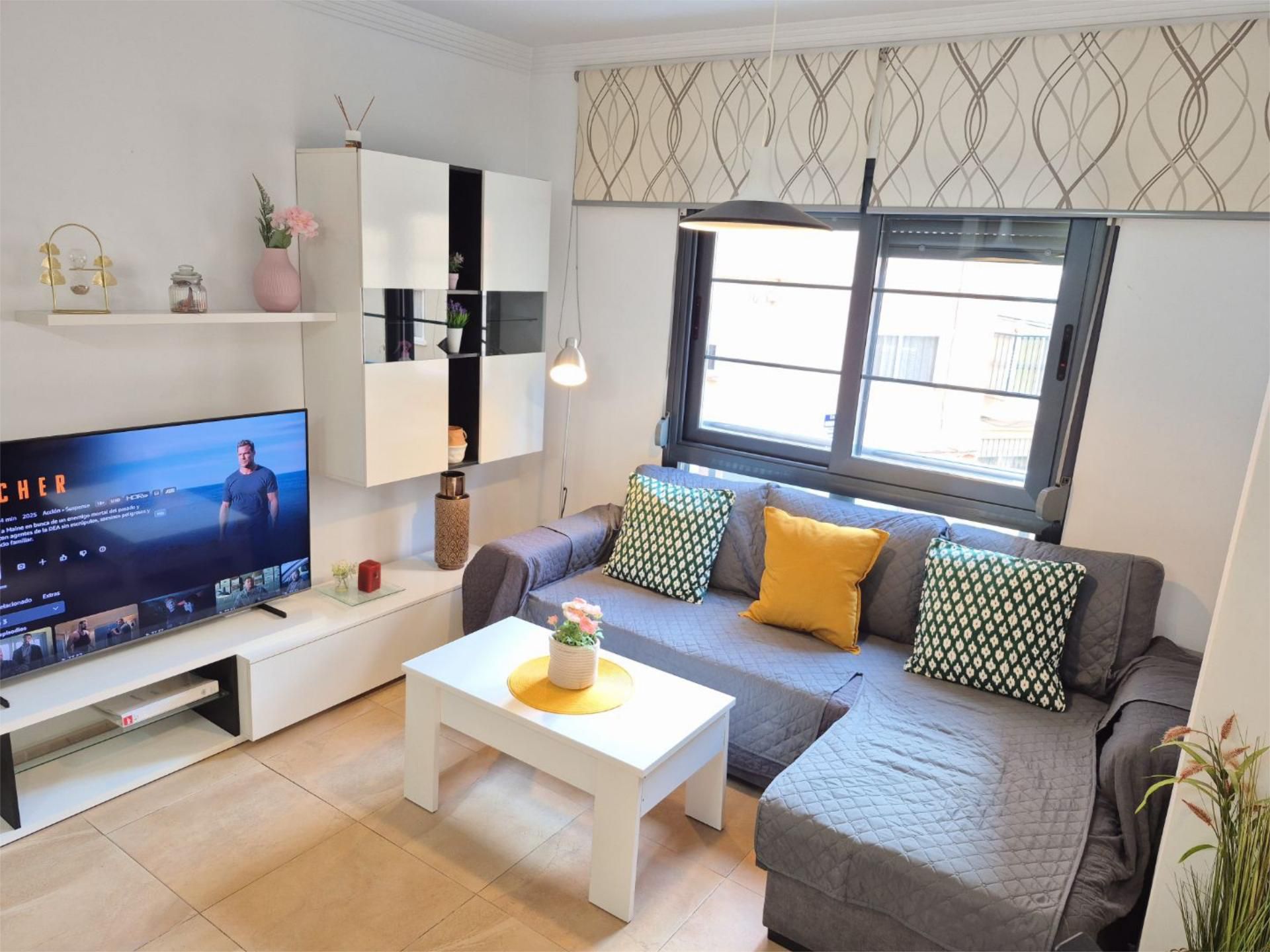 Apartment to rent in Calle José Bisso, 21, Girón - Las Delicias