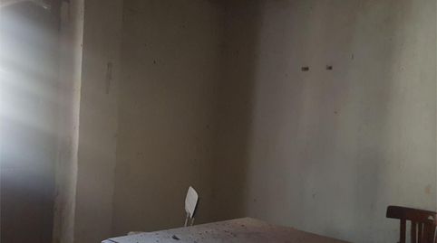 Casa adosada en venta en Calle el Cementerio, 1, Cacabelos, León - imagen 3 Foto 3 de Casa adosada en venta en Calle el Cementerio, 1, Cacabelos, León