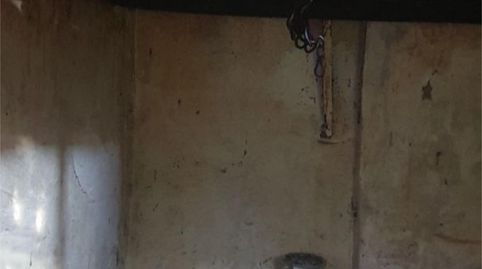 Casa adosada en venta en Calle el Cementerio, 1, Cacabelos, León - imagen 4 Foto 4 de Casa adosada en venta en Calle el Cementerio, 1, Cacabelos, León