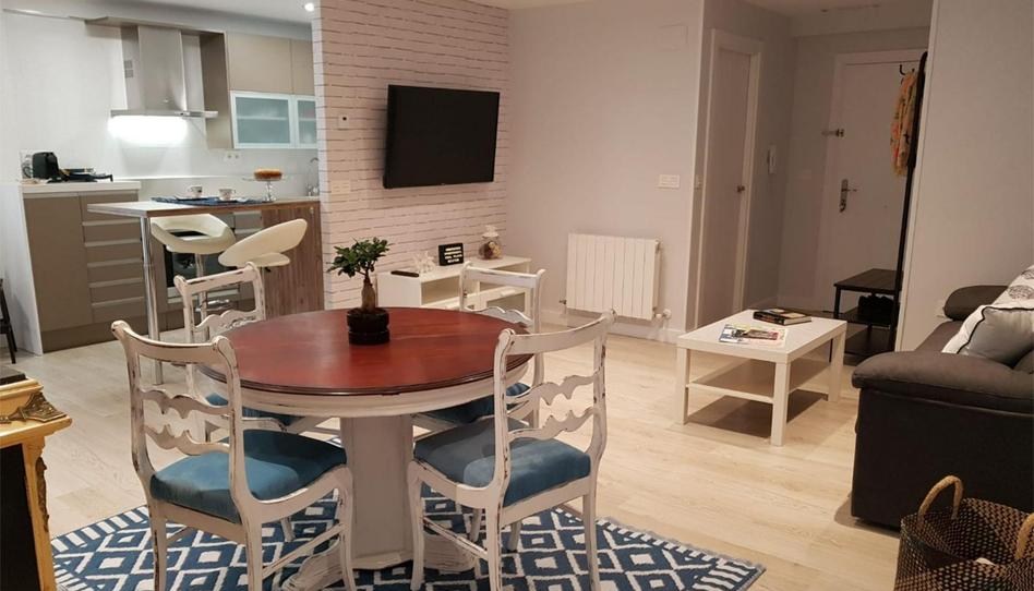 Apartamento de alquiler en Calle Ezcurdia, 24, Barrio del Centro, Asturias - imagen 1 Foto 1 de Apartamento de alquiler en Calle Ezcurdia, 24, Barrio del Centro, Asturias