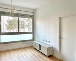 Bedroom of Flat to rent in  Valencia Capital  with Heating, Storage room and Furnished