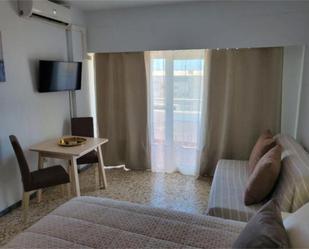 Bedroom of Study to rent in Torremolinos