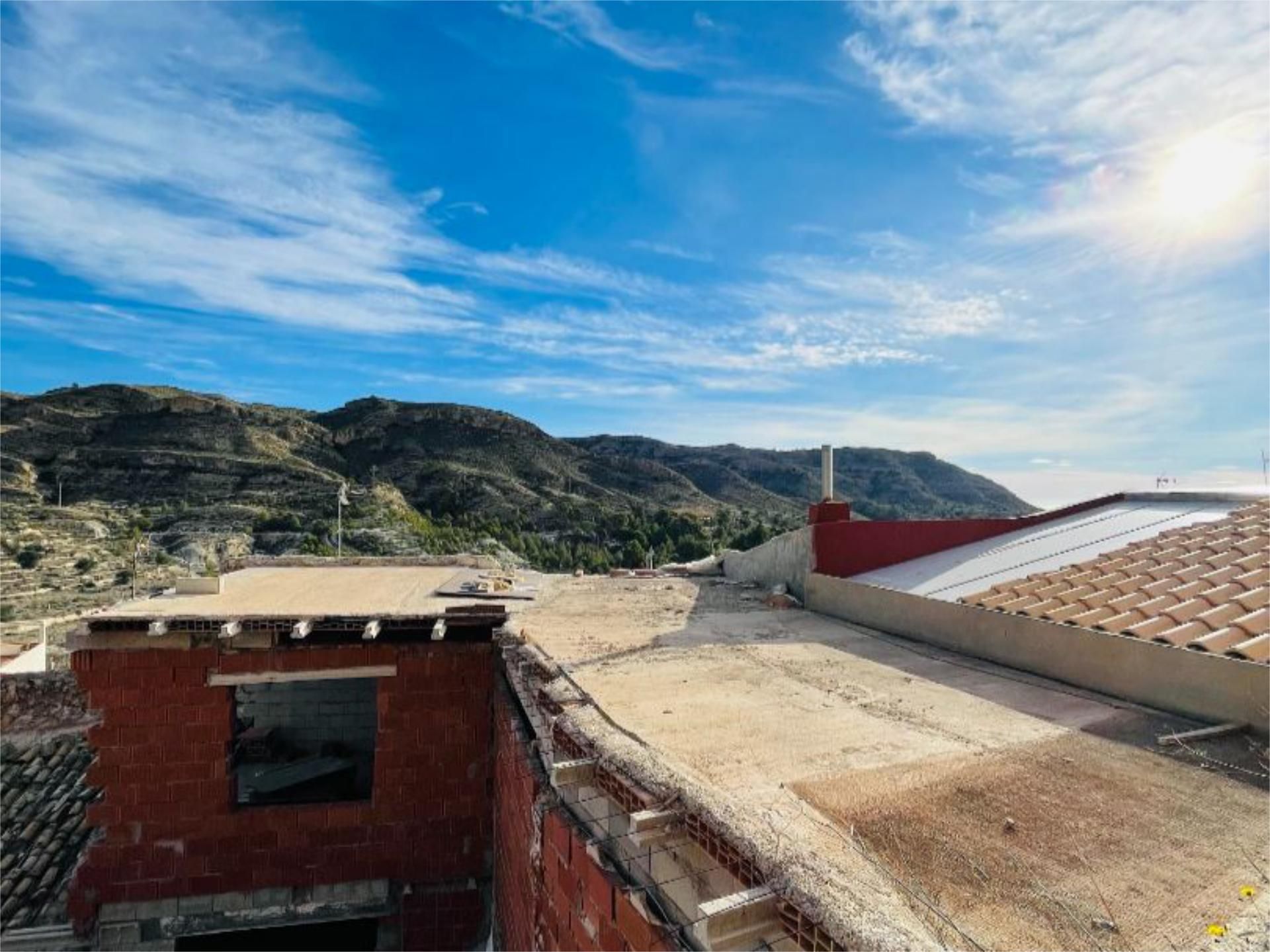 Vista exterior de Casa adosada en venda en Agost amb Terrassa