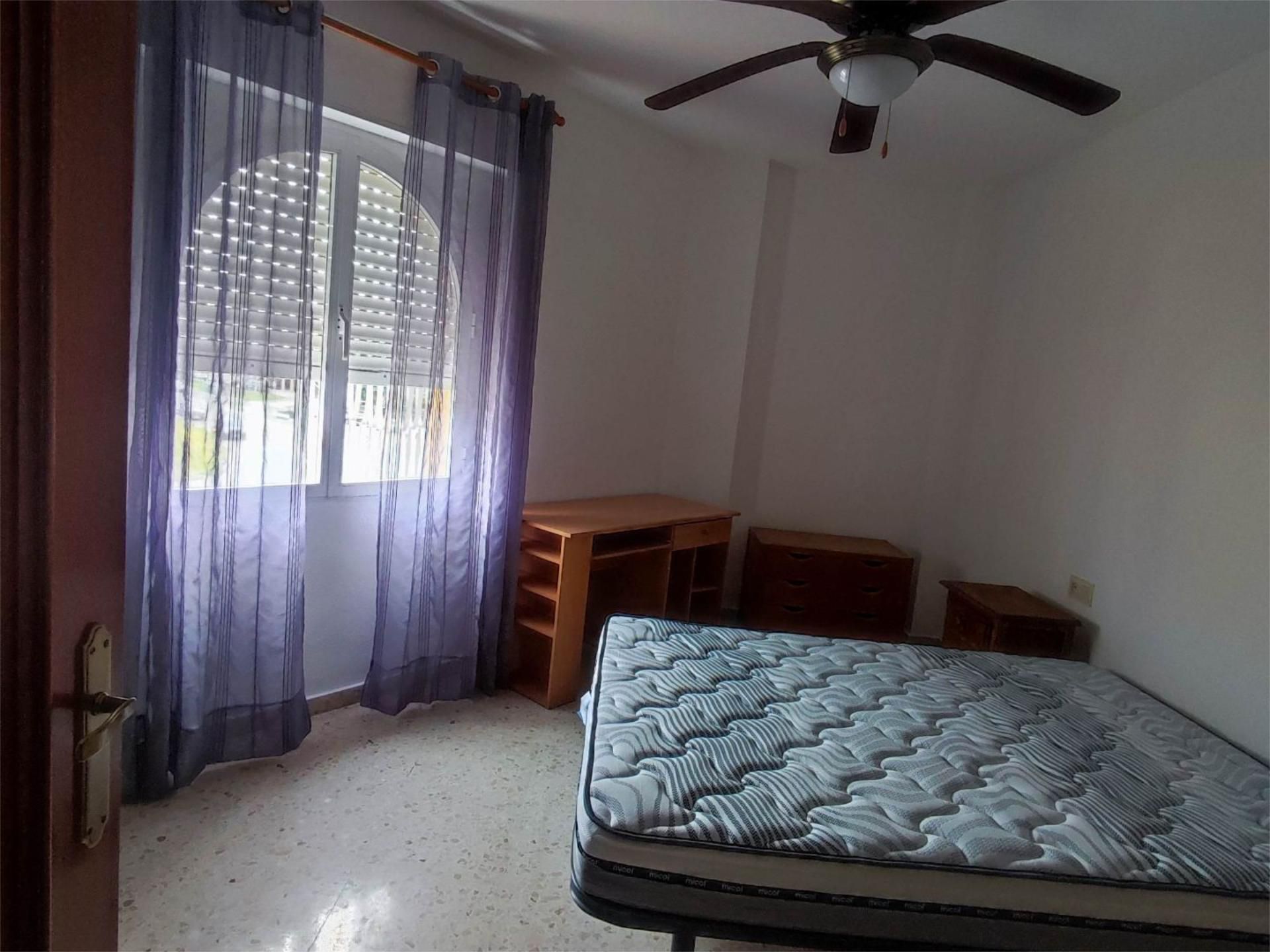 Bedroom of Flat to rent in Puerto Real