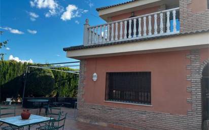 Casa adosada en alquiler en el higuerón