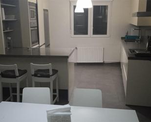 Kitchen of Flat to share in A Illa de Arousa 