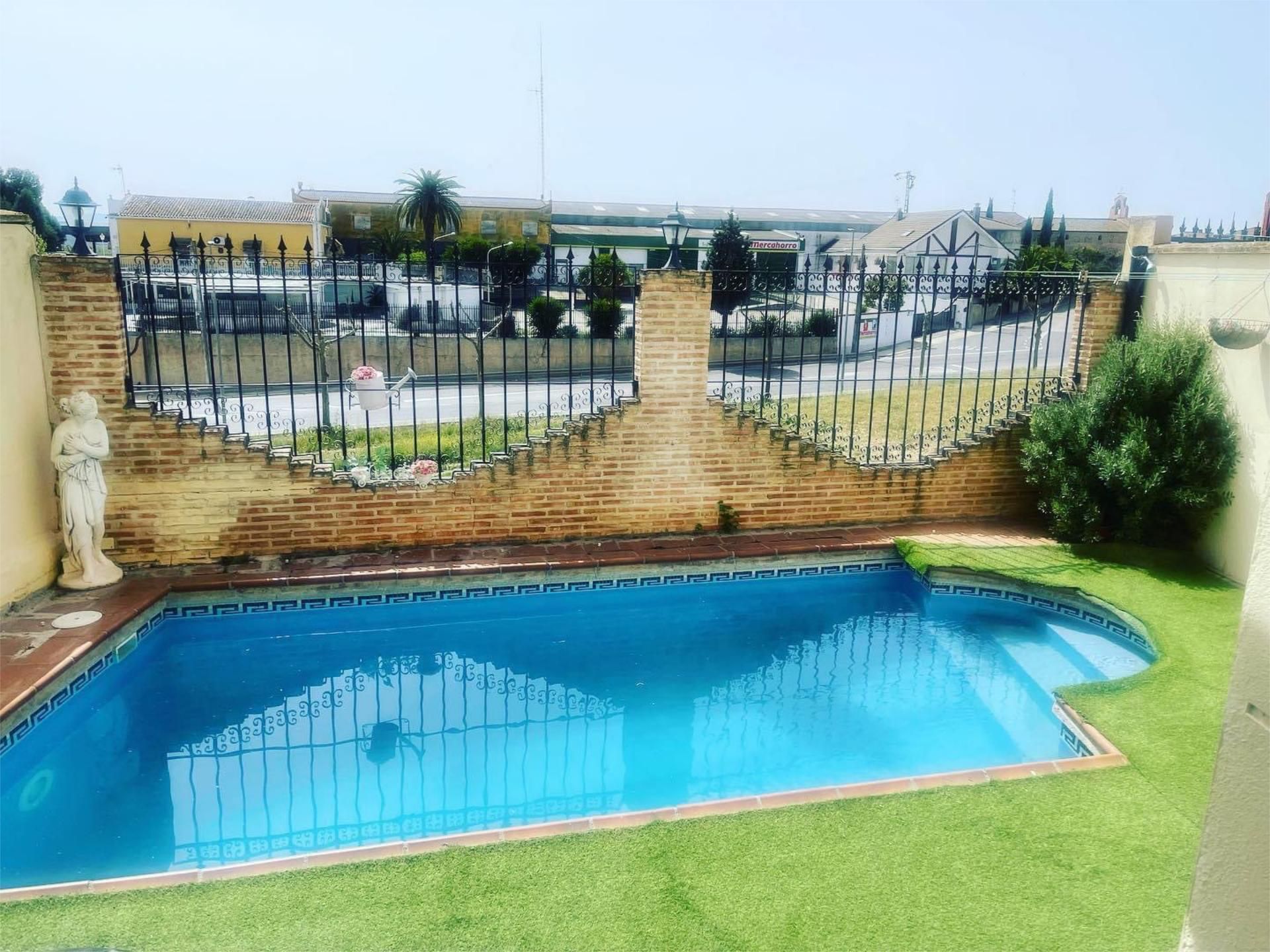 Swimming pool of House or chalet for sale in Calera y Chozas  with Air Conditioner, Terrace and Swimming Pool